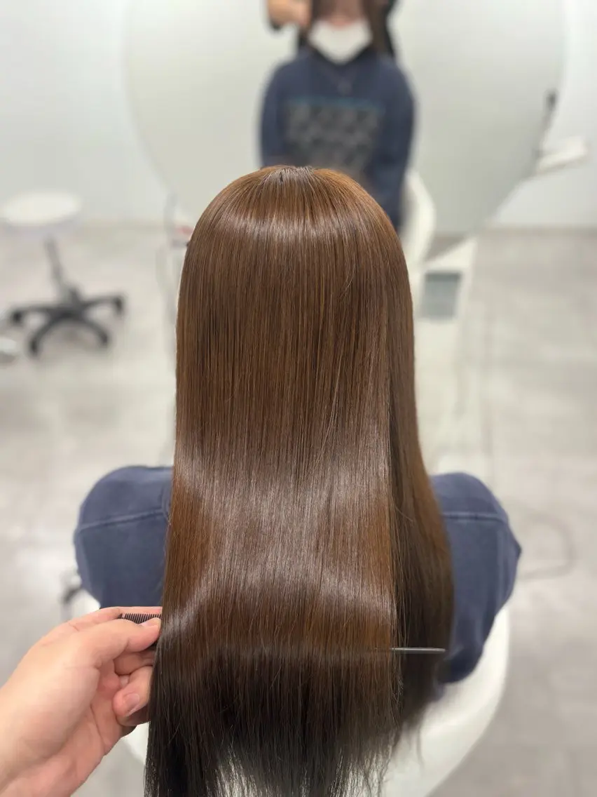 ロング カラー ヘアカラー トリートメント door white hideのヘアスタイル