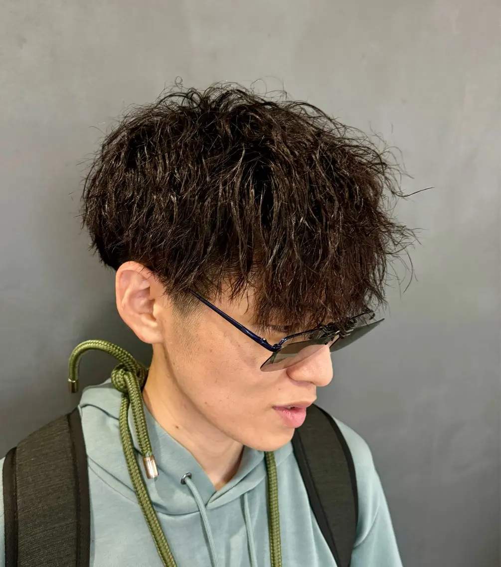 メンズカット+ツイストスパイラルパーマ+トリートメントの写真