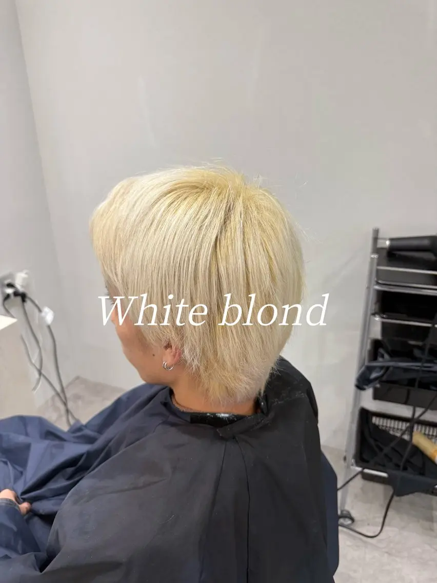 カラー soyon 心斎橋店のヘアスタイル