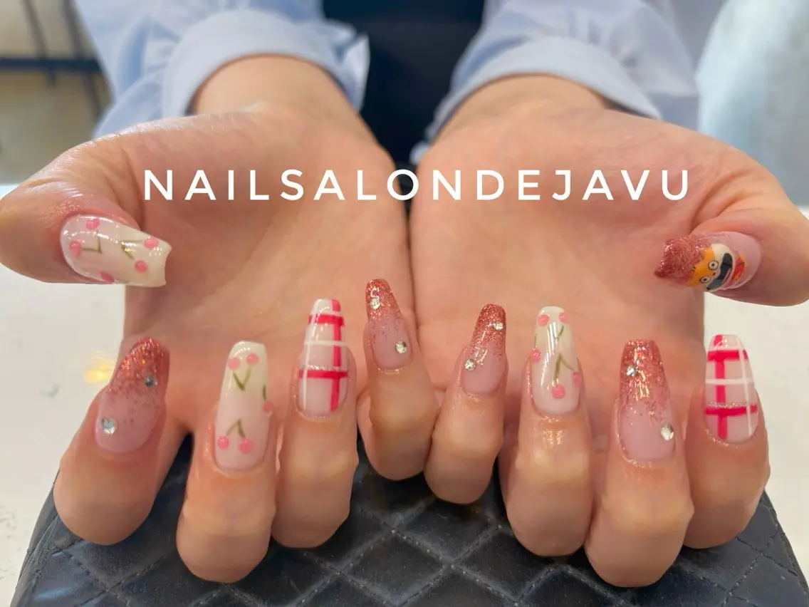 ネイル ハンドネイル Nailsalon Dejavuのネイルデザイン