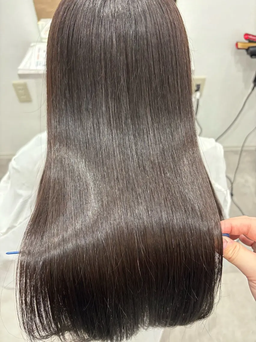 ロング ロング カット 縮毛矯正 トリートメント 髪質改善/透明感 カラー/内藤有須加のヘアスタイル
