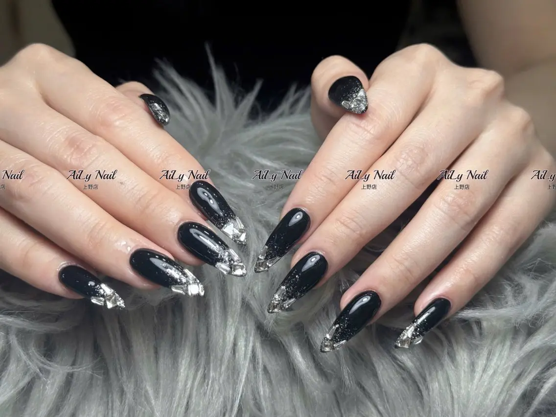 ネイル アートネイル ジェルネイル マグネットネイル ニュアンスネイル シンプルネイル ハンドネイル AiLy Nail 上野店のネイルデザイン