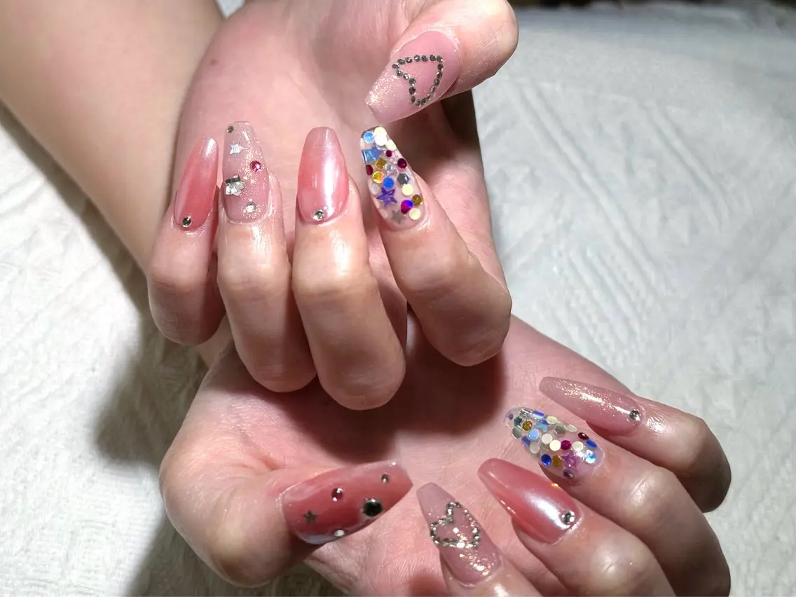 ネイル TOUTOU. Yuriのネイルデザイン