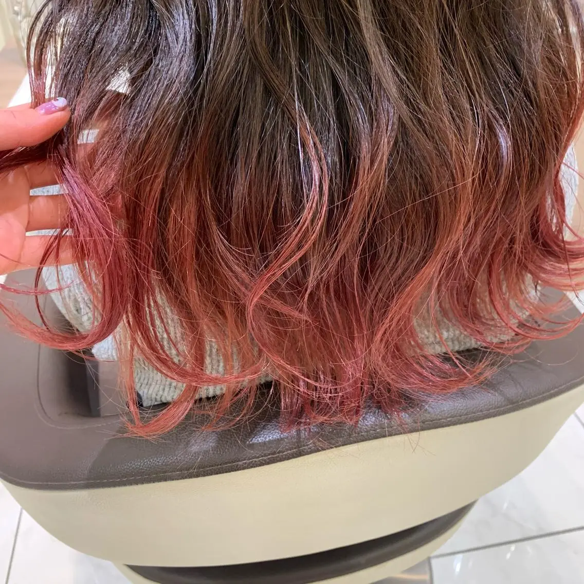 セミロング カラー ヘアアレンジ 小白井 由美のヘアスタイル