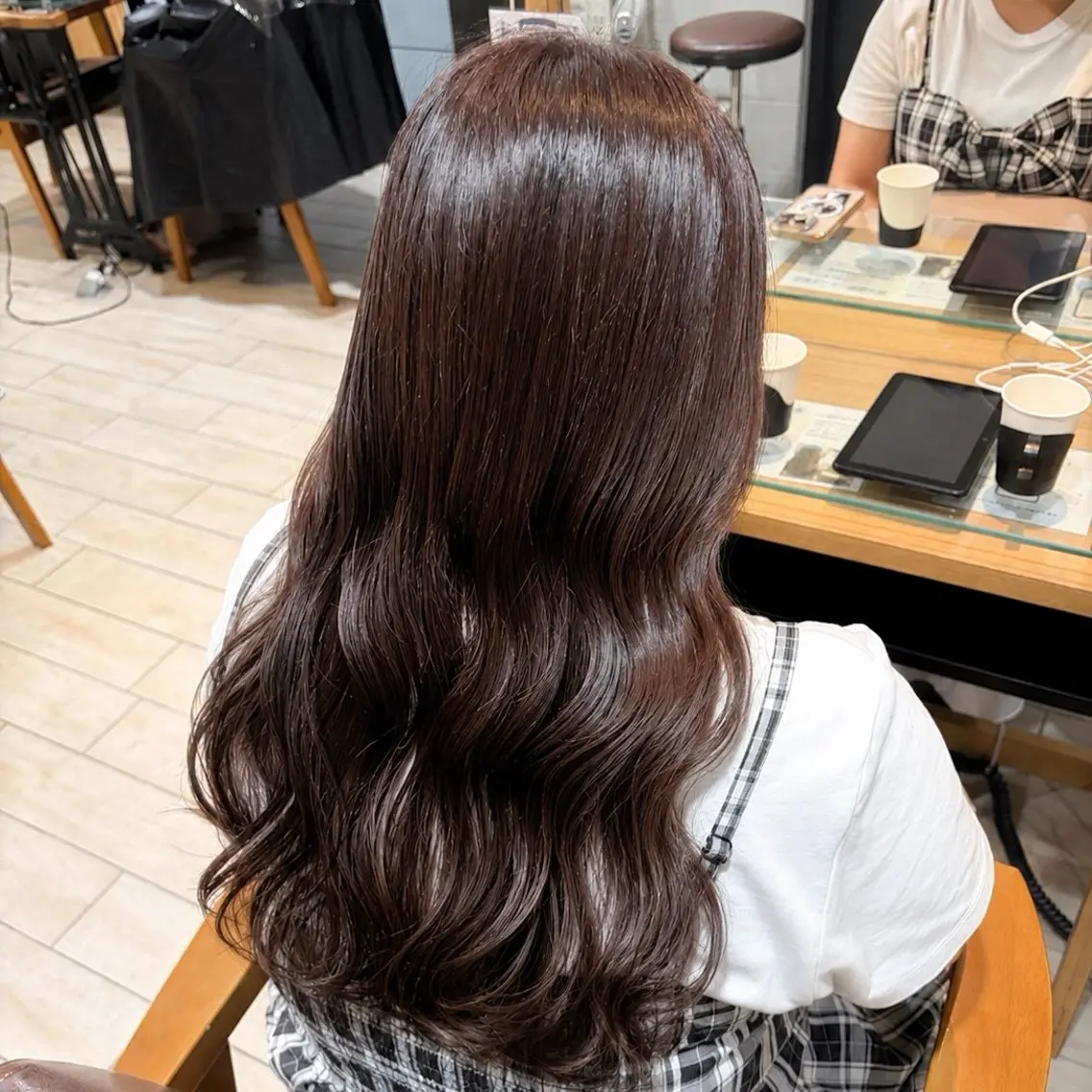 ロング カラー ブラウンカラー ショコラブラウン カット ヘアカラー トリートメント 🦩 Rui 🦩のヘアスタイル
