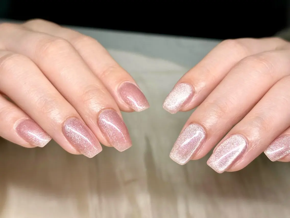 ネイル キラキラネイル マグネットネイル ETE LUNA NAILのネイルデザイン