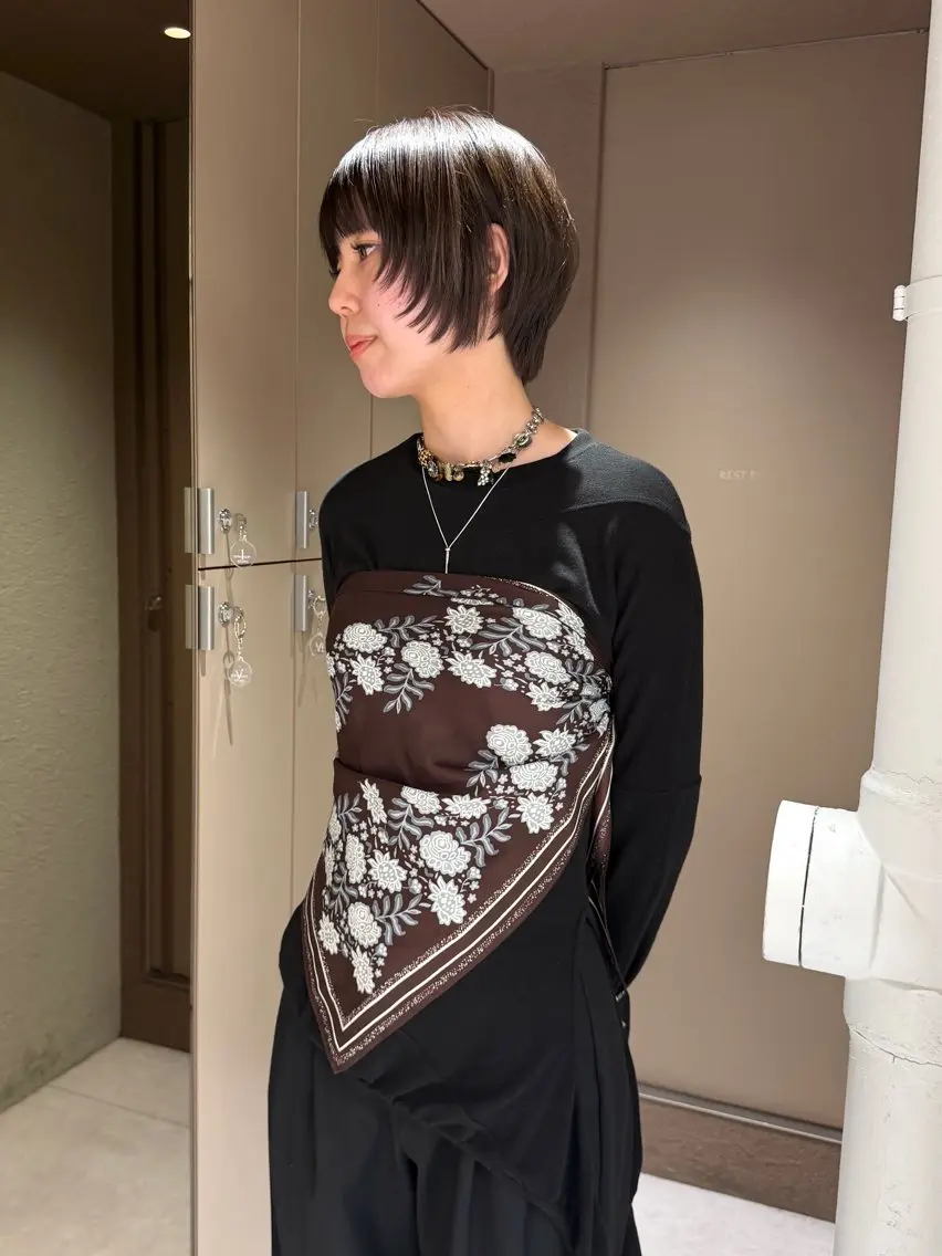 ショート 丸みショート 顔まわりレイヤー 顔周りカット レイヤーカット ショートヘア rino🤍 恵比寿レイヤーカットのヘアスタイル