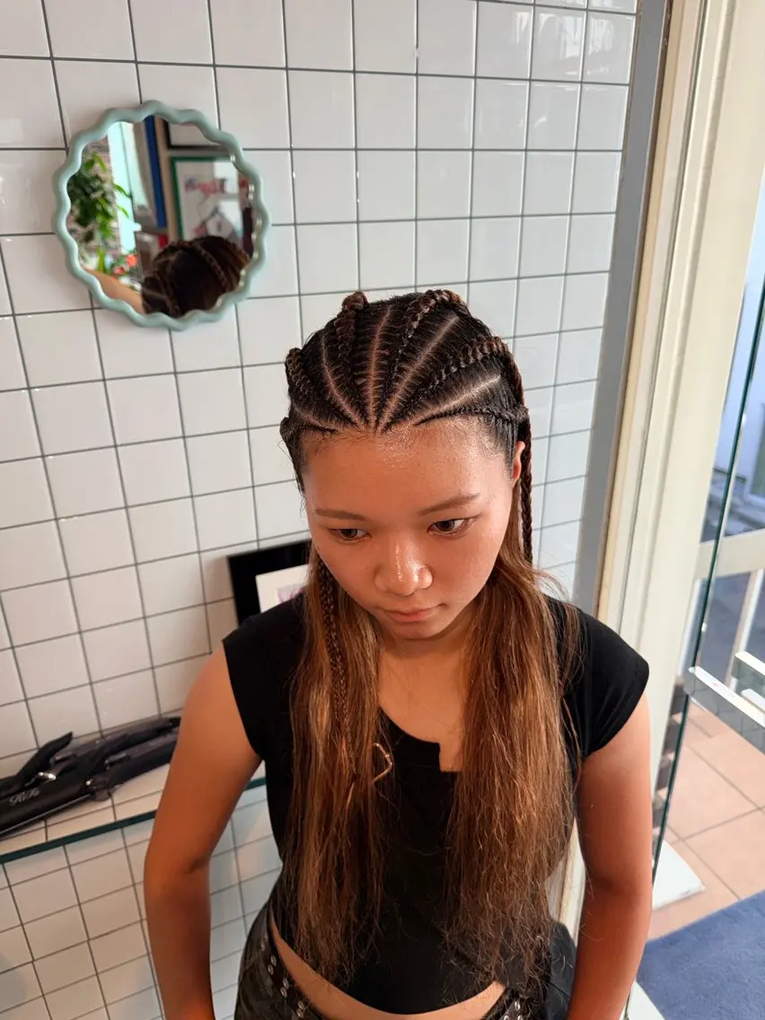 ヘアアレンジ ヘアセット 個性的カラー ☆≡ねねのヘアスタイル
