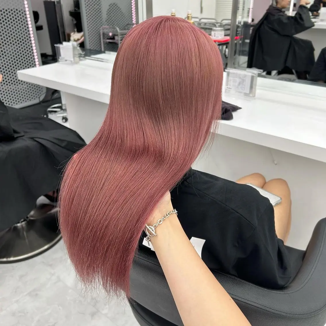 セミロング カラー ヘアアレンジ ヘアカラー トリートメント mai🍑暖色カラー /レイヤー💖のヘアスタイル