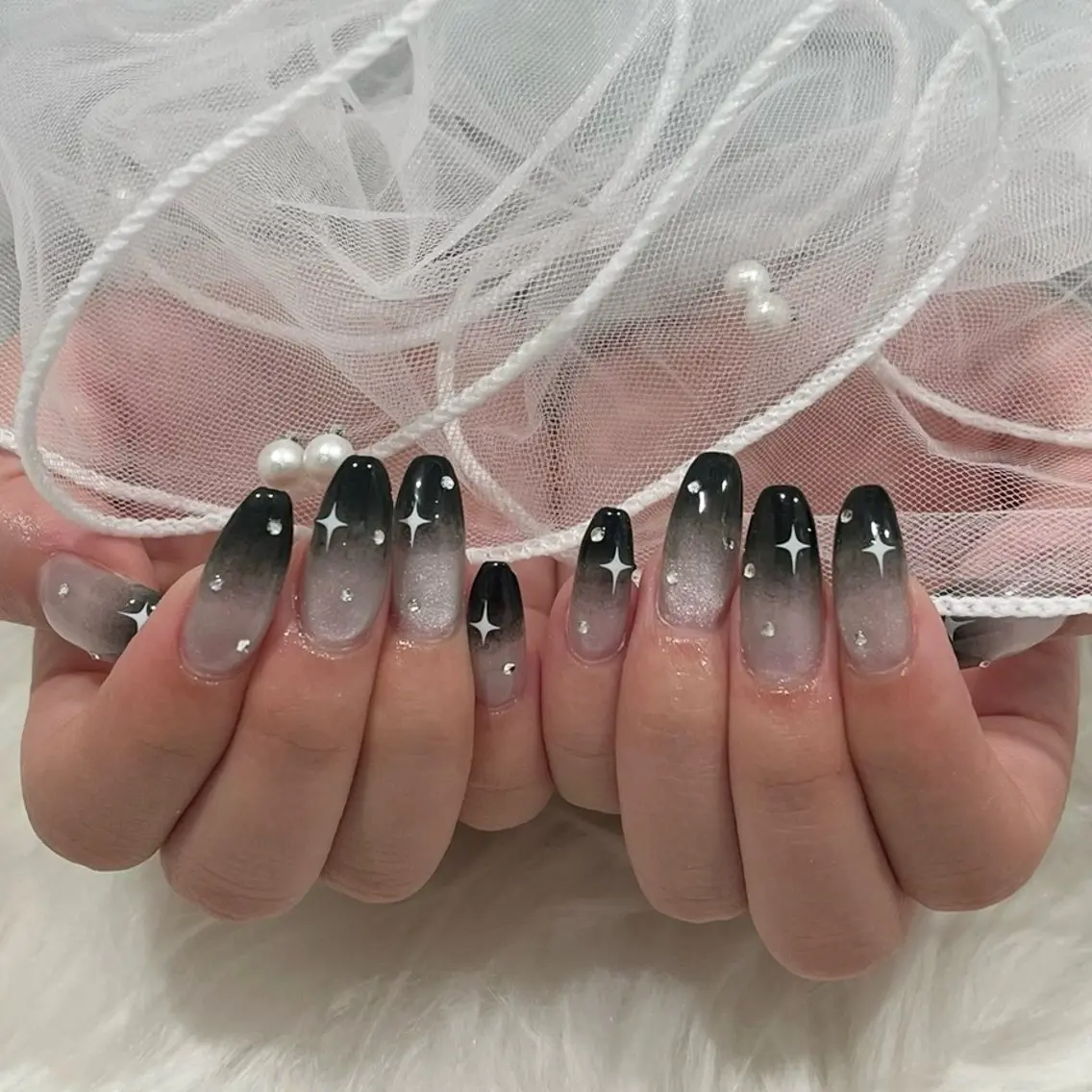 ネイル ジェルネイル ニュアンスネイル ハンドネイル 横浜Nailist 𝜗𝜚春菜のネイルデザイン