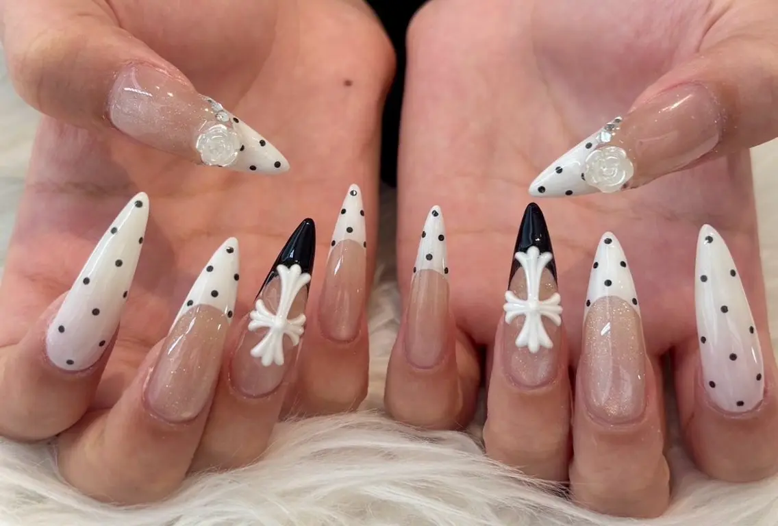 ネイル ハンドネイル nail salon oneness🎀のネイルデザイン