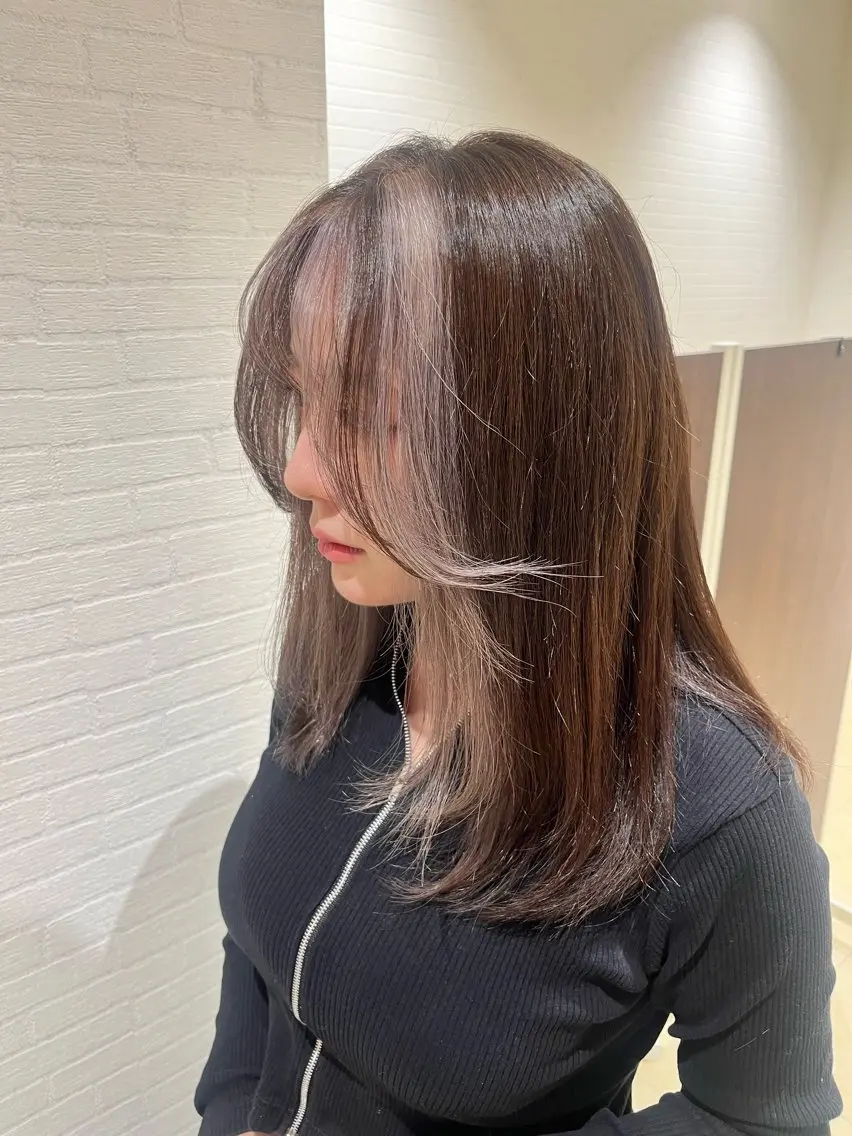 ロング カラー ハイトーンカラー 顔周りカット ヘアカラー ハイトーンカラー🎀 はなえのヘアスタイル