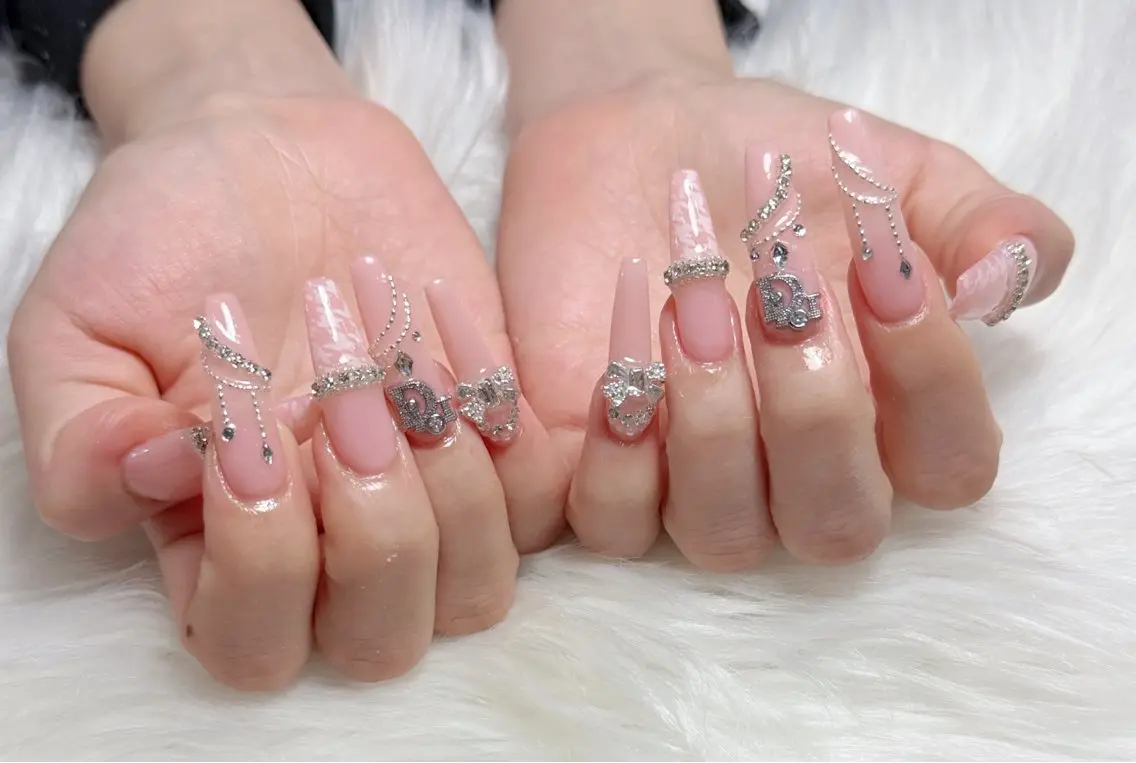 キッズ Havi Nailsのネイルデザイン