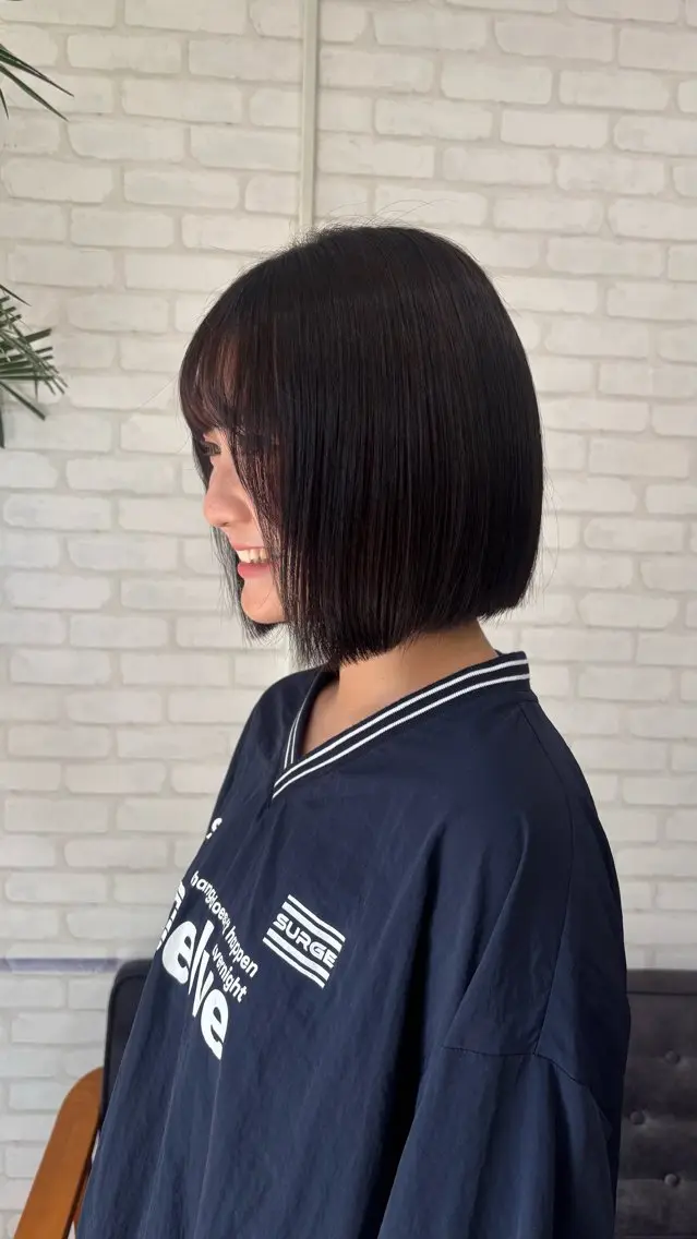 ショート ボブ 廣田 真依のヘアスタイル