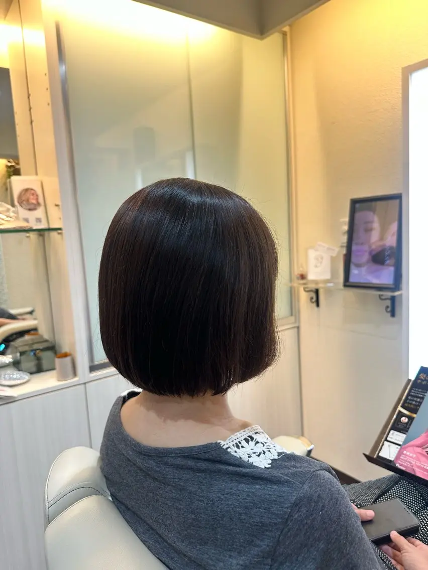 ショート ボブ カット カットモデル 佐藤 亜由美のヘアスタイル