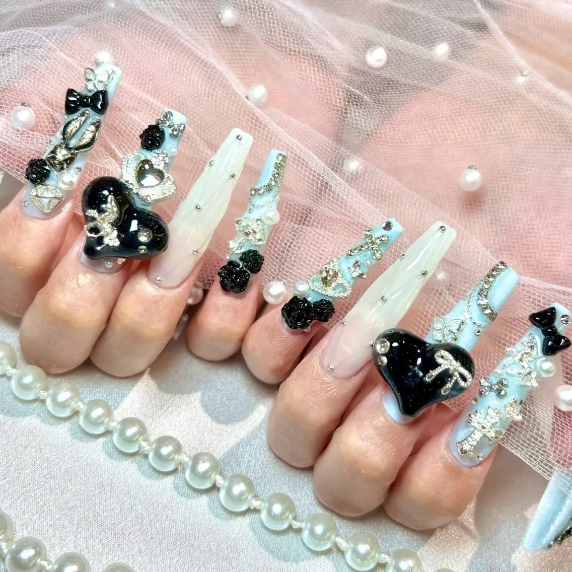 ネイル ハンドネイル ハンドケア mionail 難波店のネイルデザイン