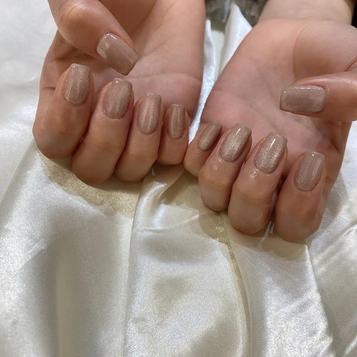ネイル ハンドネイル 西岡 杏のネイルデザイン