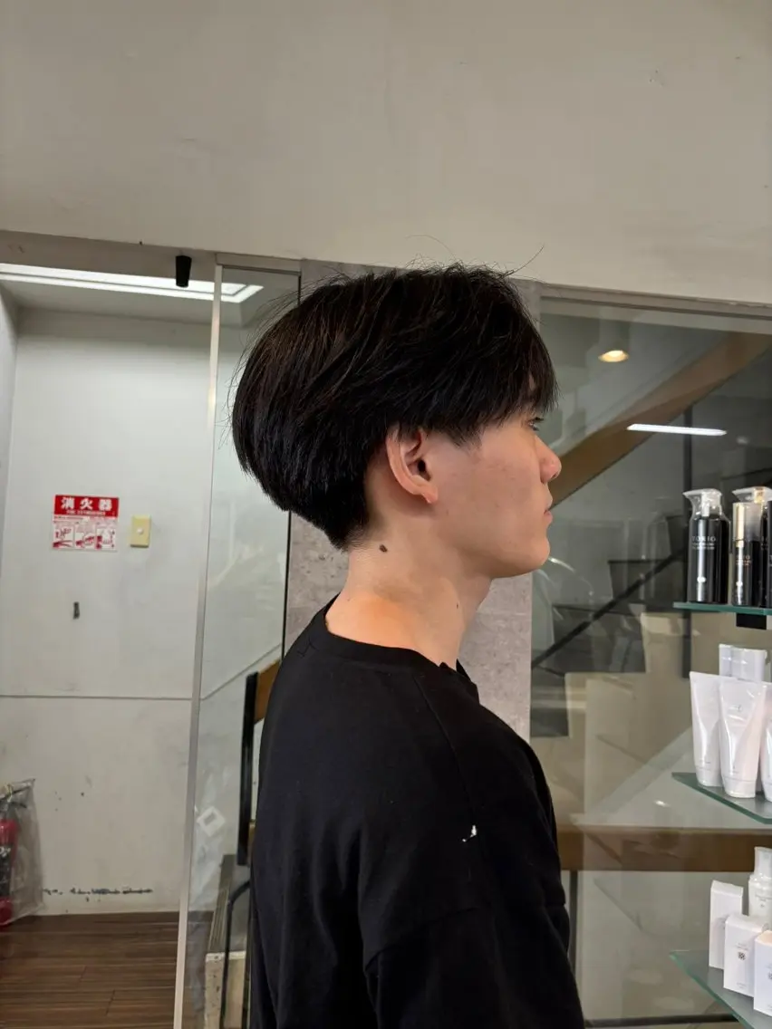 ショート メンズ マッシュ シースルーマッシュ カット 谷昂将　メンズ梅田 /パーマ/毛流れのヘアスタイル