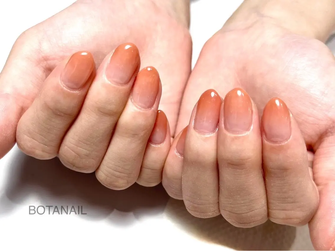 ネイル ジェルネイル グラデーション ハンドネイル BOTANAIL KIKIのネイルデザイン