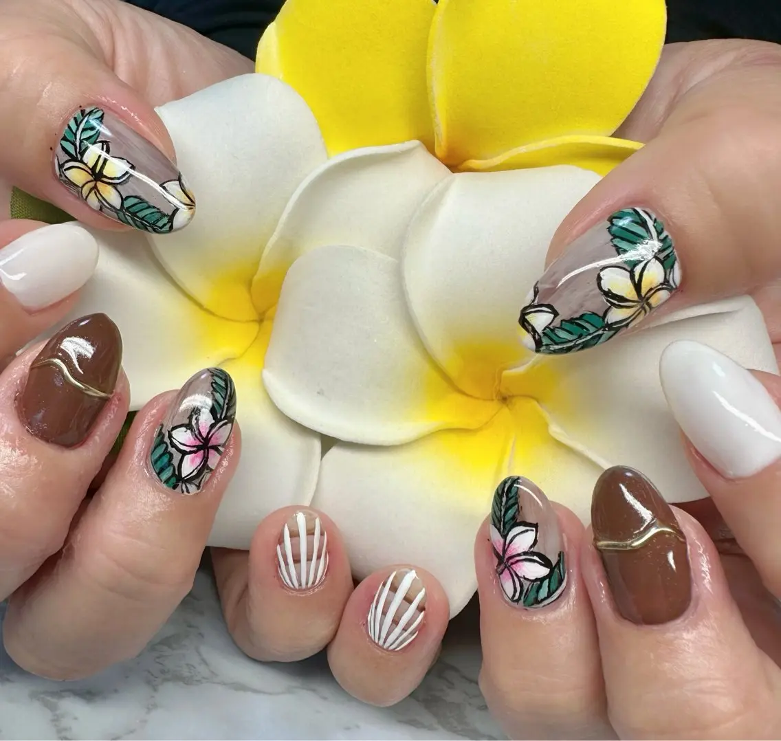 ネイル アートネイル ミラーネイル ニュアンスネイル Mai’s nailのネイルデザイン