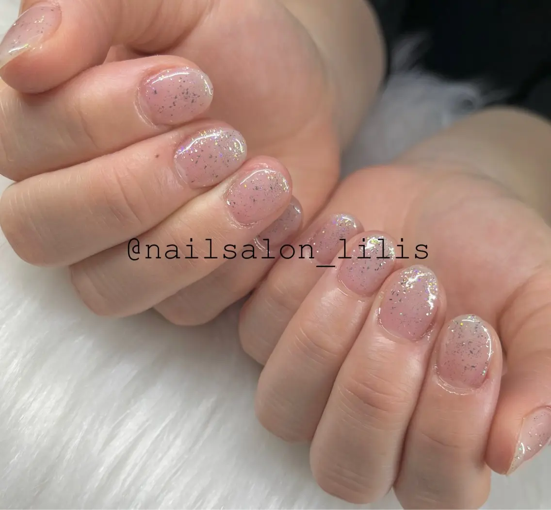 ネイル ラメ(グリッター) ハンドネイル nailsalon Lilisのネイルデザイン