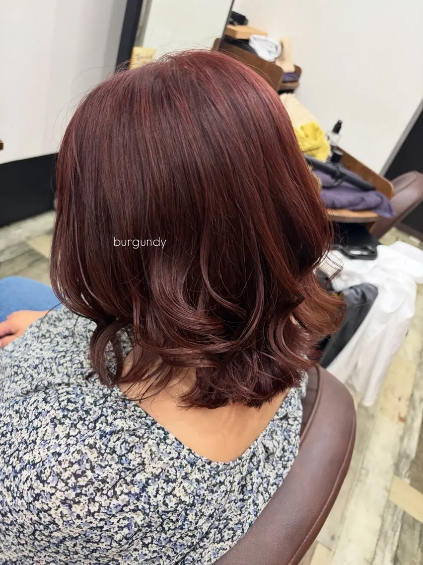 カラー 大歳 実椰のヘアスタイル