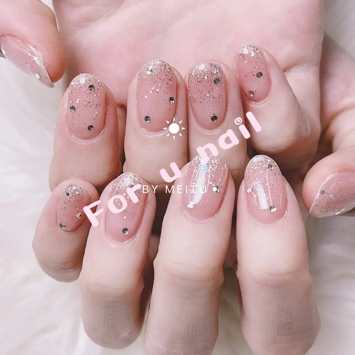 メンズ ネイル アートネイル フレンチネイル ジェルネイル キラキラネイル パラジェル ハンドネイル Bloom スカルプ専門店のネイルデザイン
