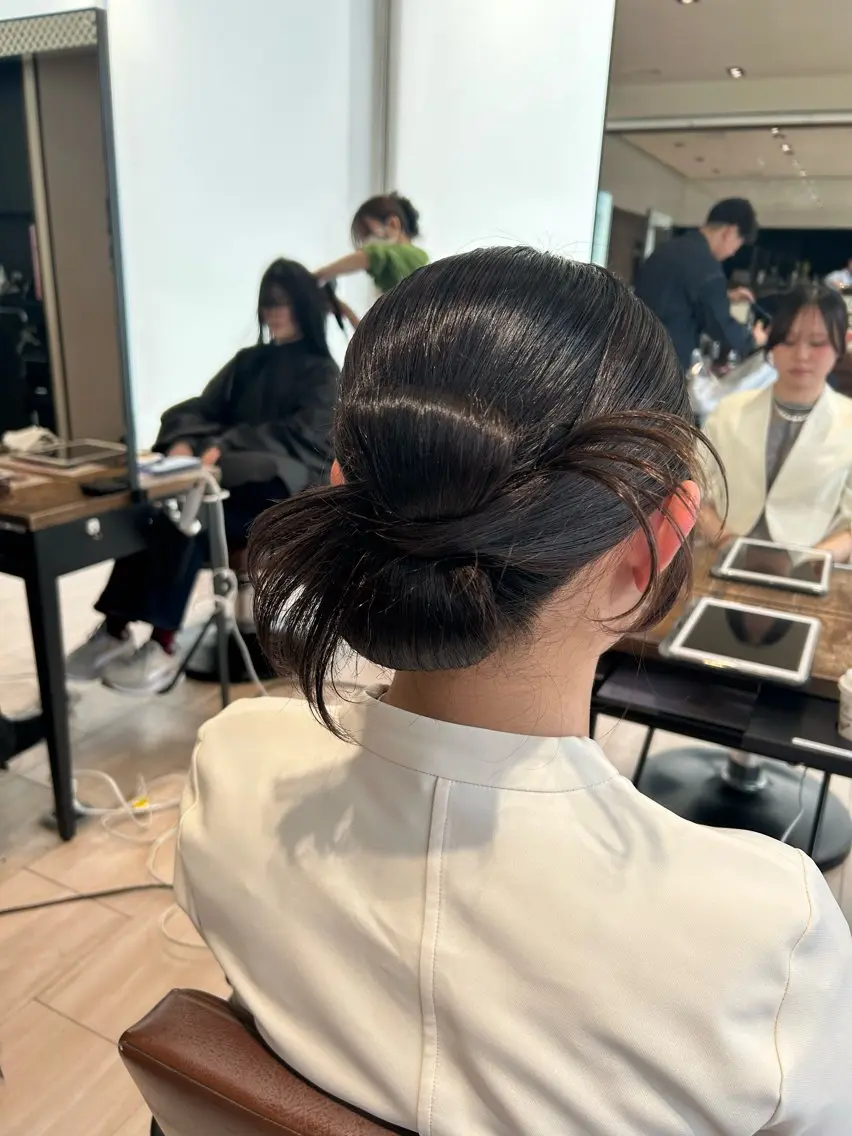 ミディアム ヘアセット 🎀大竹美侑/顔まわ りカット/レイヤーのヘアスタイル