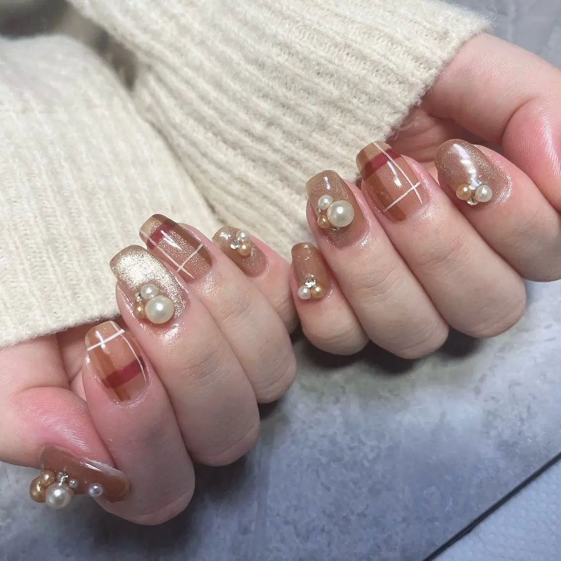 ネイル マグネットネイル 冬ネイル ハンドネイル ハンドケア ベテランネイル cnc nailのネイルデザイン
