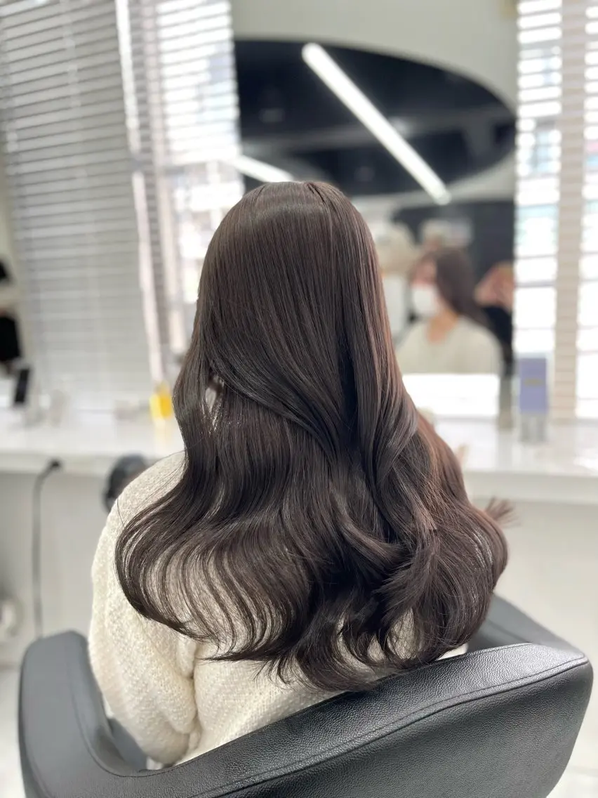 ロング ヘアカラー トリートメント ヘッドスパ 淡色カラー 🫧NAOYA 🫧のヘアスタイル