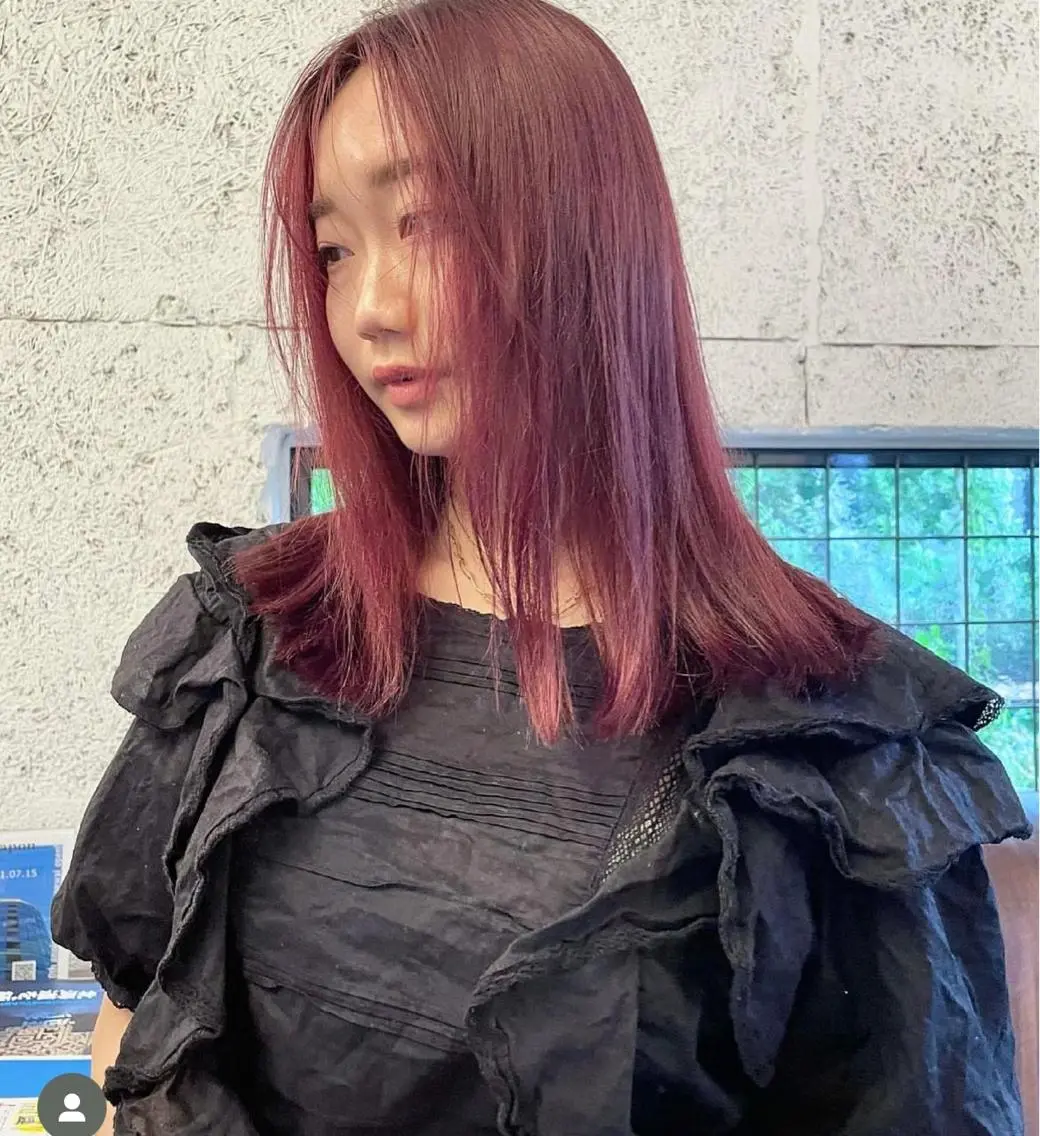 セミロング カラー カット ヘアカラー 🫧ハイトーン✨格安 より質💐マンツーマのヘアスタイル