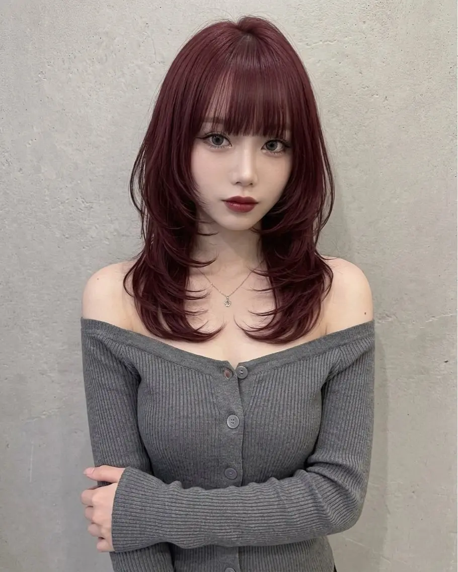 ミディアム 宝塚南口徒歩2分 ルイスのヘアスタイル