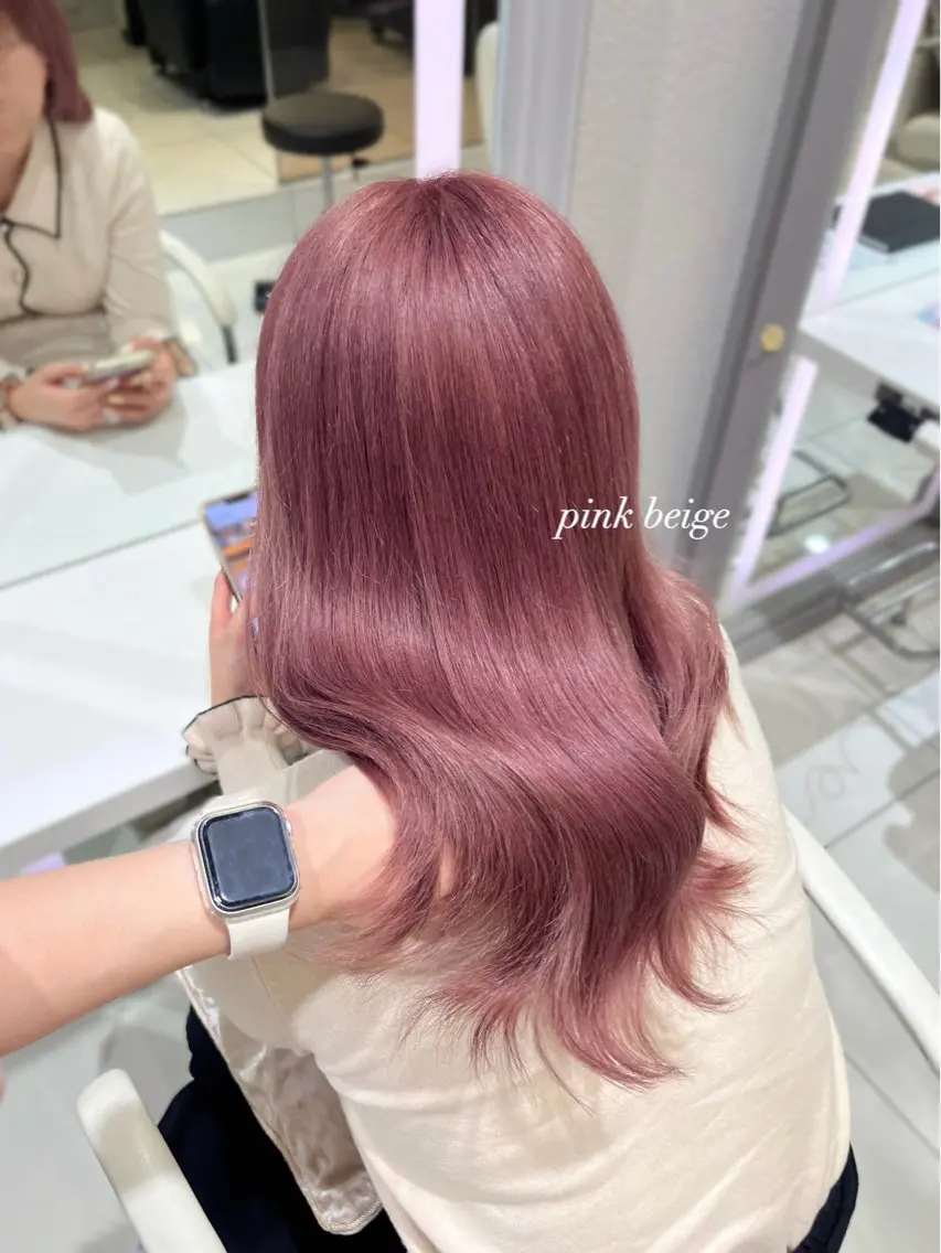 ロング カラー ブリーチ ピンクカラー ヘアカラー トリートメント 🎀𝐧𝐚𝐨🎀 ピンク/ハイトーンのヘアスタイル