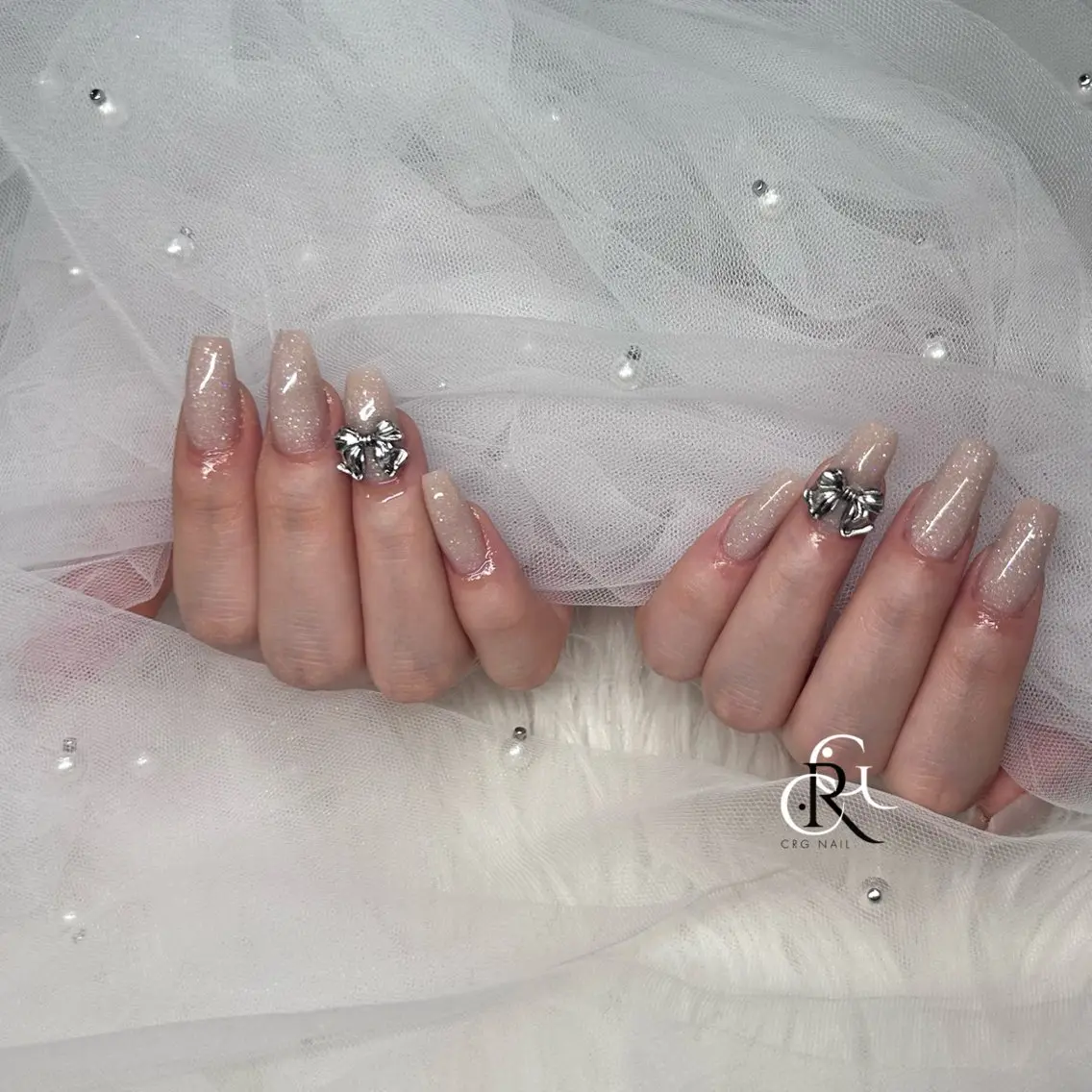 ショート ハンドネイル 美フォルムスカルプ✨ RENAのネイルデザイン
