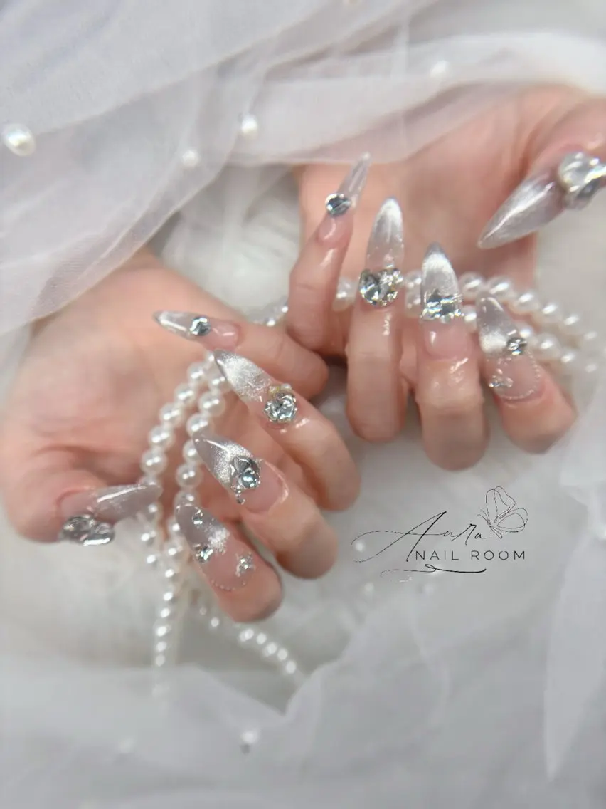 ネイル Aura Nail Roomのネイルデザイン