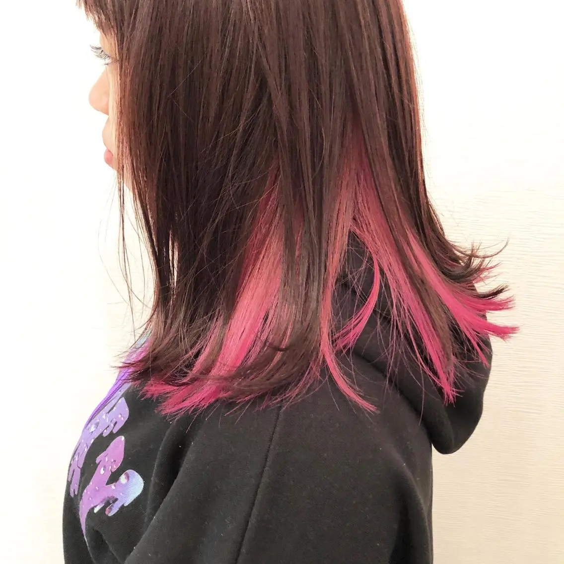 セミロング カラー ピンクカラー ヘアカラー トリートメント 平川 友希子のヘアスタイル
