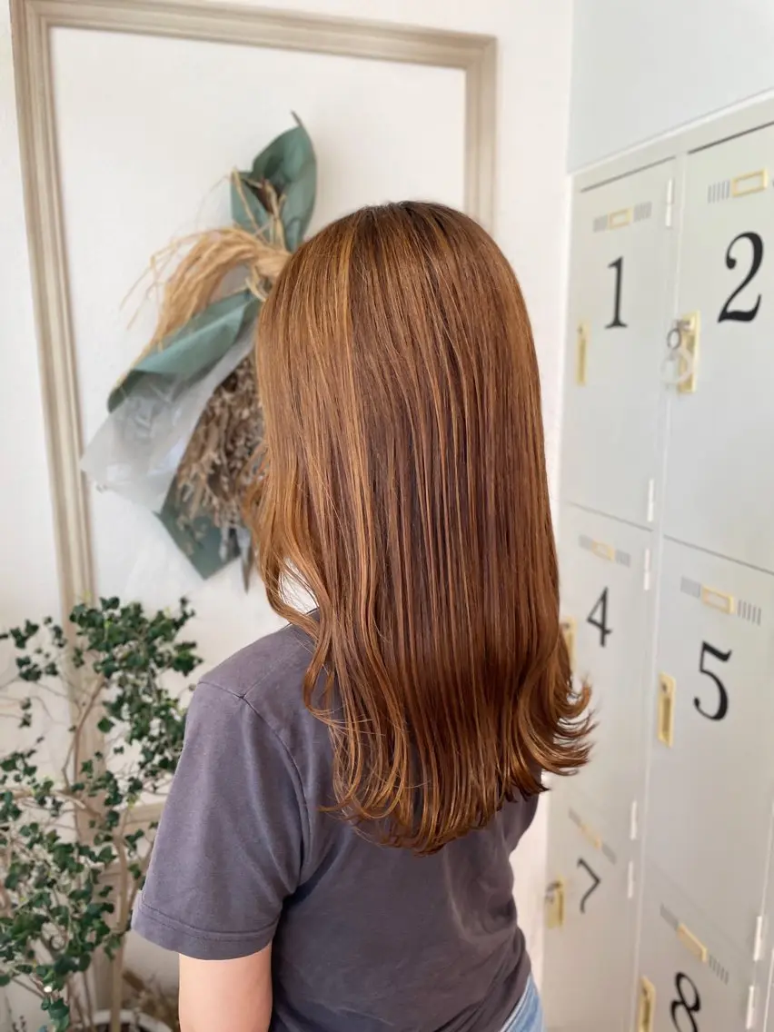 ミディアム merc.🐰澤田 凜のヘアスタイル