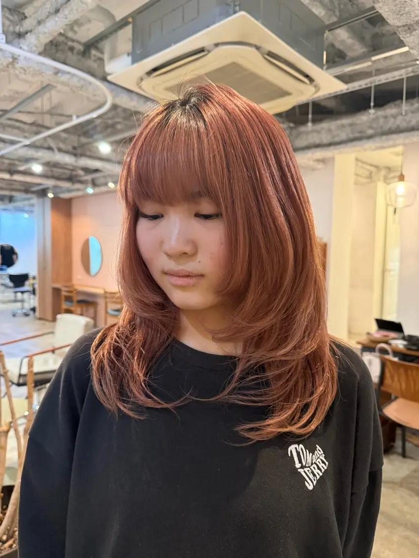 ミディアム カラー ヘアカラー Miyu .のヘアスタイル