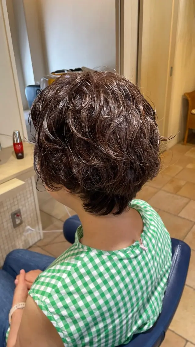 ショート パーマ ショートヘア 谷岡 絵美のヘアスタイル