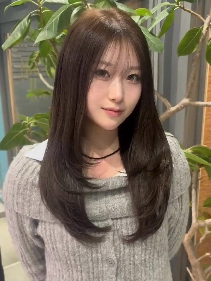 カラー ヘアカラー 🐈‍⬛JUMI /透明感カラー/🩶のヘアスタイル