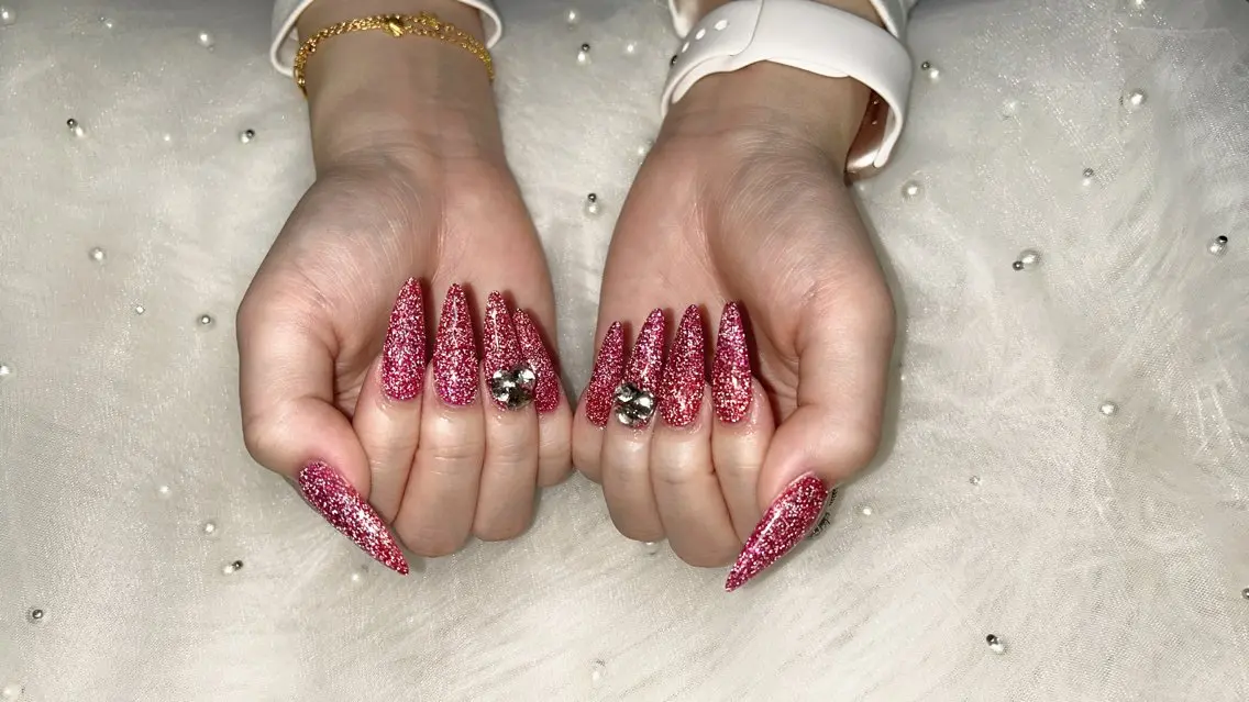 ネイル フラッシュネイル ハンドネイル 《LB》ラブリエ Nail&eyeのマツエク・マツパデザイン