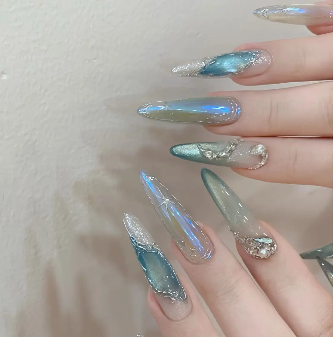 ネイル ハンドネイル D-BEAUTY Nailsalonのネイルデザイン