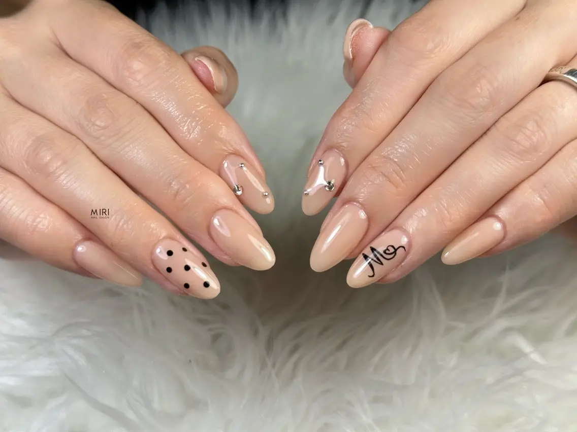 ネイル Miri nail salonのネイルデザイン