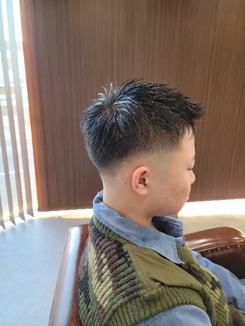 メンズ 中川 秀明のヘアスタイル
