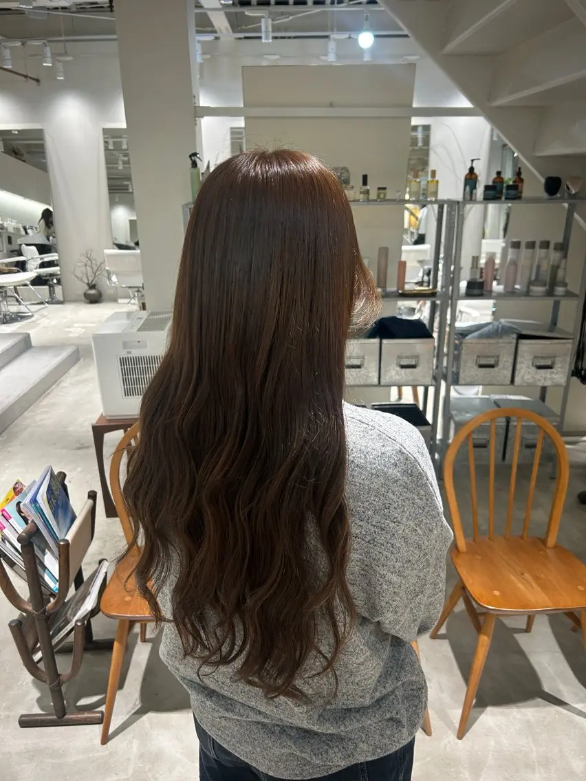 ロング カラー アッシュ アッシュブラウン ブラウンカラー ヘアカラー 篠原 若奈のヘアスタイル