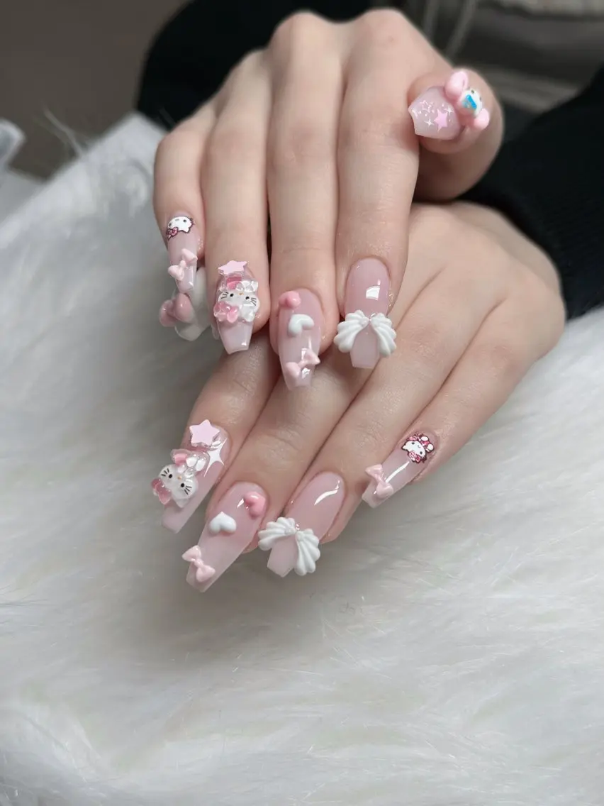 ネイル フレンチネイル ジェルネイル ハロウィン キラキラネイル 韓国ネイル H.baby Nail Salonのネイルデザイン