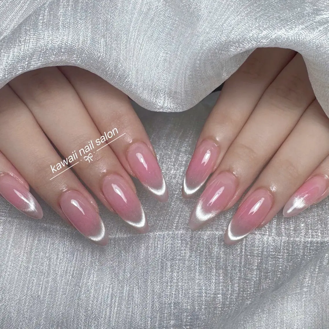 ネイル ドット フレンチネイル 韓国ネイル マグネットネイル オフィスネイル Kawaii Nail Salonのネイルデザイン