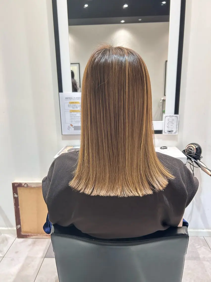 セミロング 中原 優美のヘアスタイル