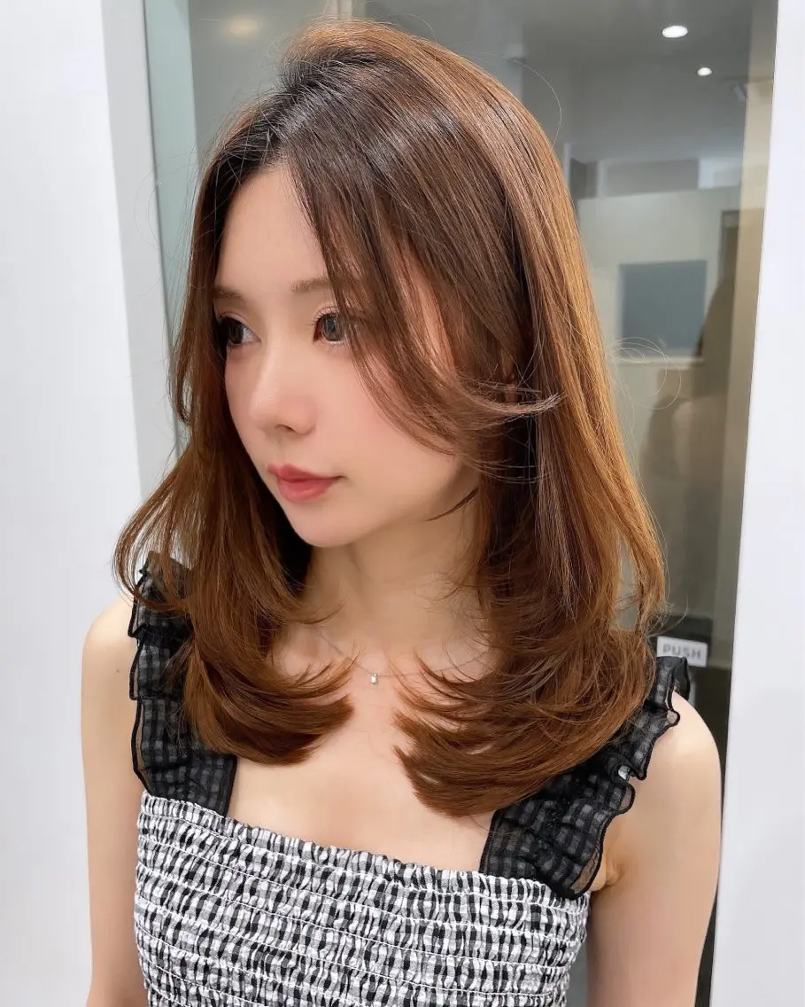 セミロング レイヤーカット City/louwe 韓国レイヤーカットのヘアスタイル