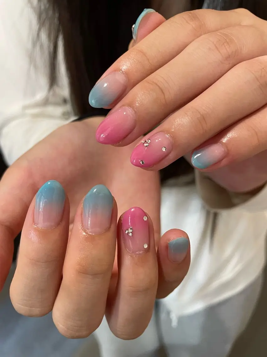 ネイル ラメ(グリッター) ハンドネイル NYY/エヌワイ ワイ/麗奈のネイルデザイン